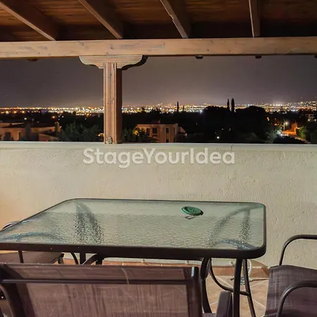 Apartamento Luxury Appartment, Only 7 Minutes From Thessaloniki Airport And 15 Minutes From Center ,for 8-23 People Also For Gatherings And Parties