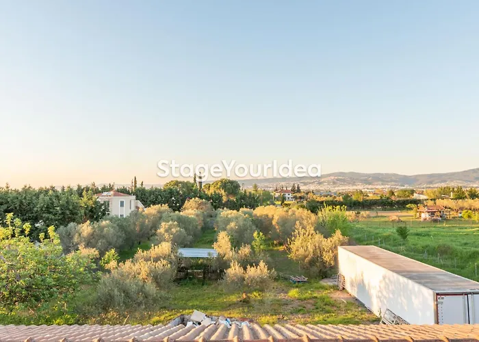Apartman Luxury Appartment, Only 7 Minutes From Thessaloniki Airport And 15 Minutes From Center ,for 8-23 People Also For Gatherings And Parties